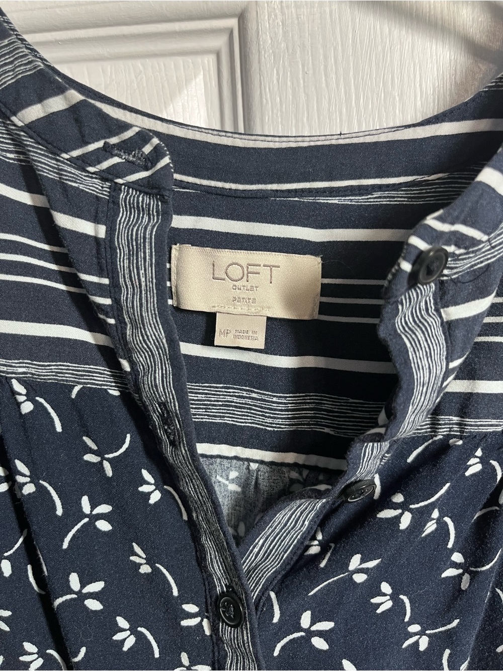 LOFT Navy and White Printed Sleeveless Midi Dress - Picture 3 of 9
